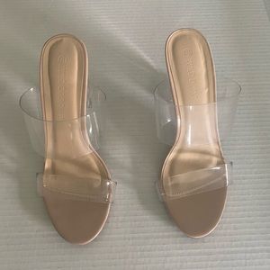 Clear chunky block heel women size 7.5